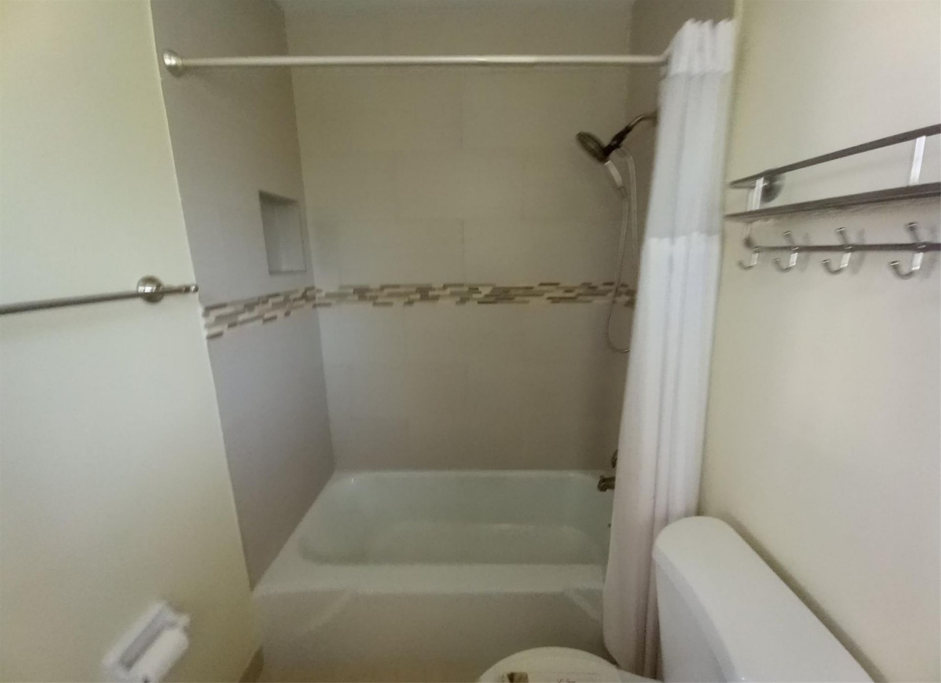 2100 NE 38th Street, Unit 218, Lighthouse Point, FL 33064 Photo