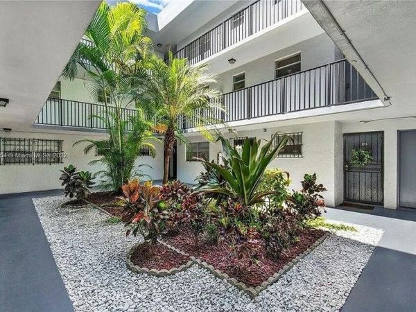 2496 SW 17th Avenue, Unit 5205, Miami, FL 33145