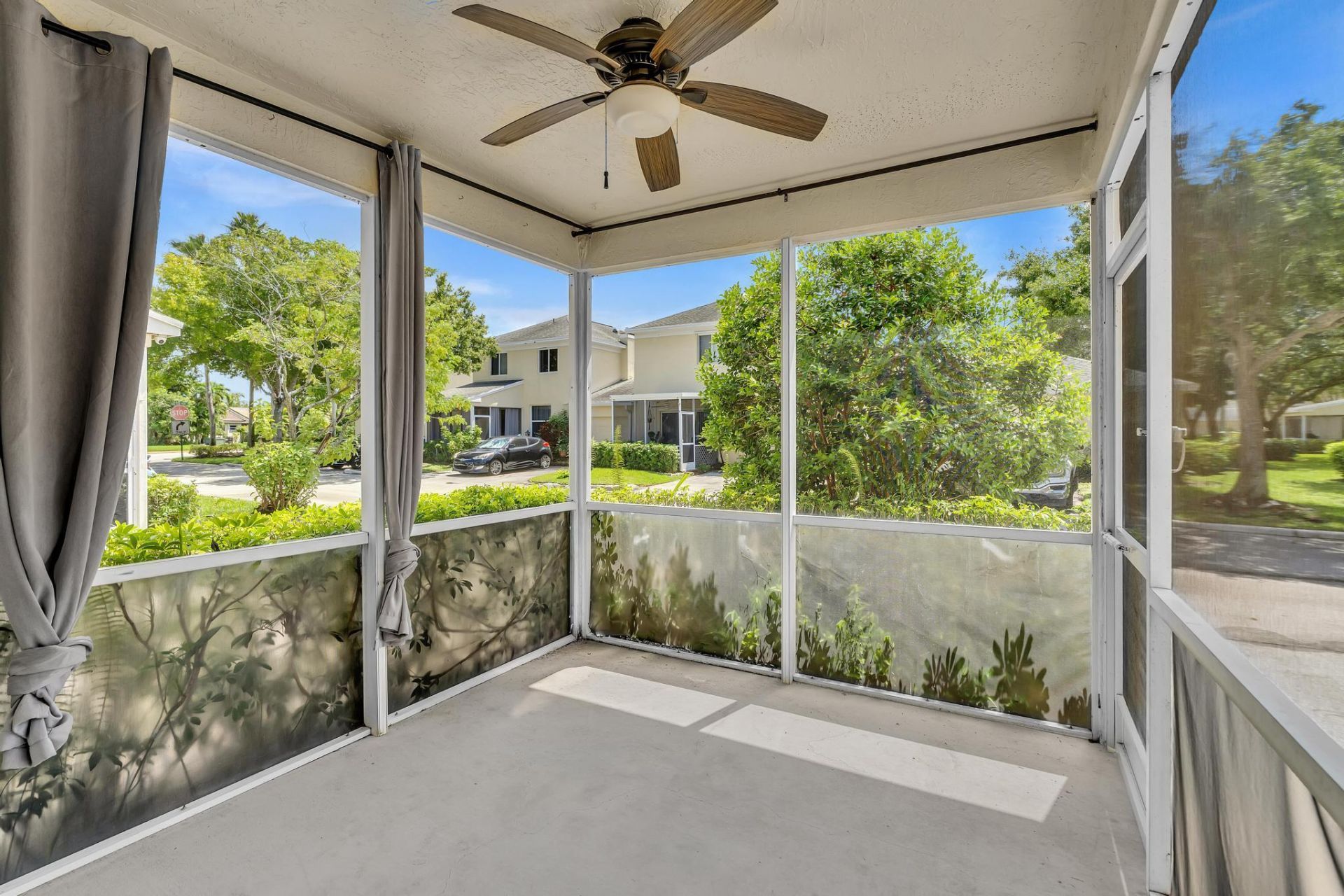 10881 Sea Hibiscus Lane, Tamarac, FL 33321 Photo