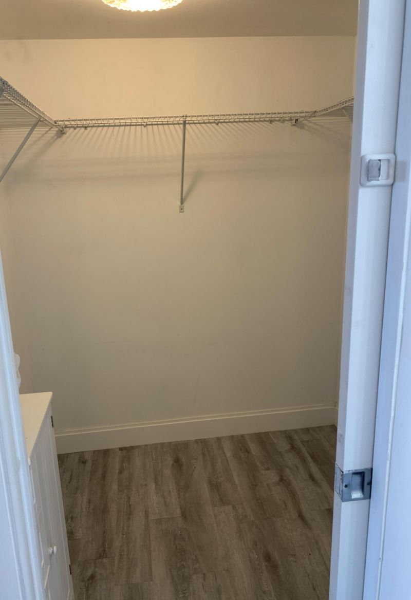 2425 Presidential Way, Unit 202, West Palm Beach, FL 33401 Photo