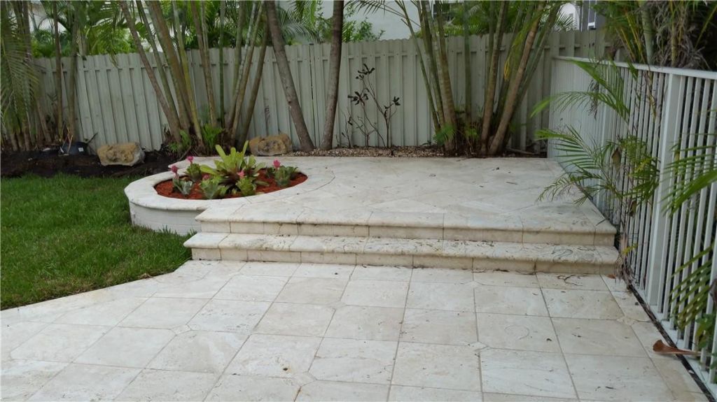 6908 NW 33rd Street, Margate, FL 33063 Photo