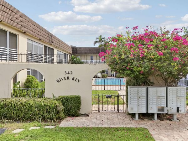 342 Southwind Drive, North Palm Beach, FL 33408