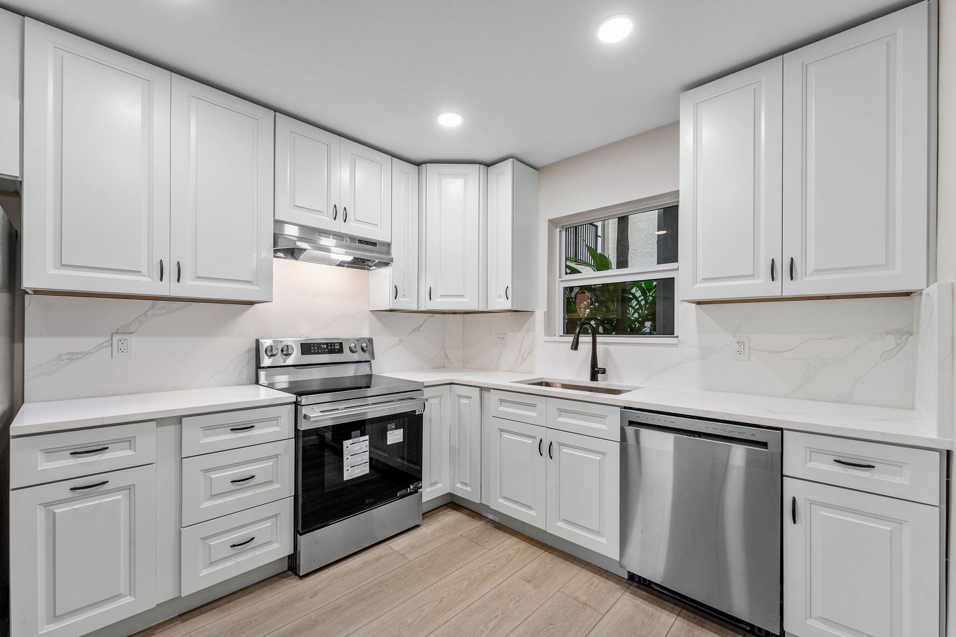 1212 SE 2nd Court, Unit 103, Fort Lauderdale, FL 33301 Photo