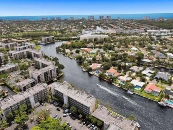 14 ROYAL PALM Way, Unit 5050, Boca Raton, FL 33432