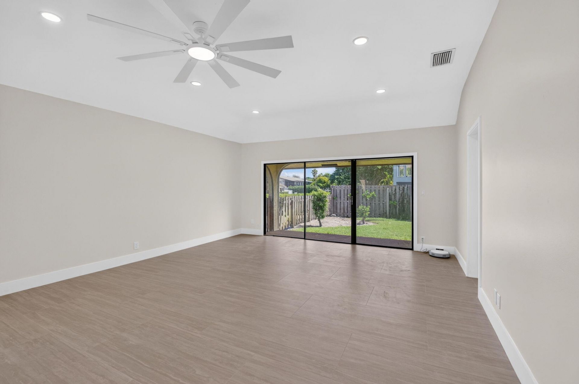 4398 NE 5th Avenue, Boca Raton, FL 33431 Photo