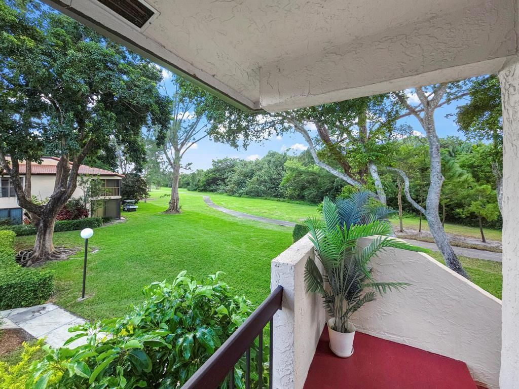 9286 Vista Del Lago, Unit B, Boca Raton, FL 33428 Photo