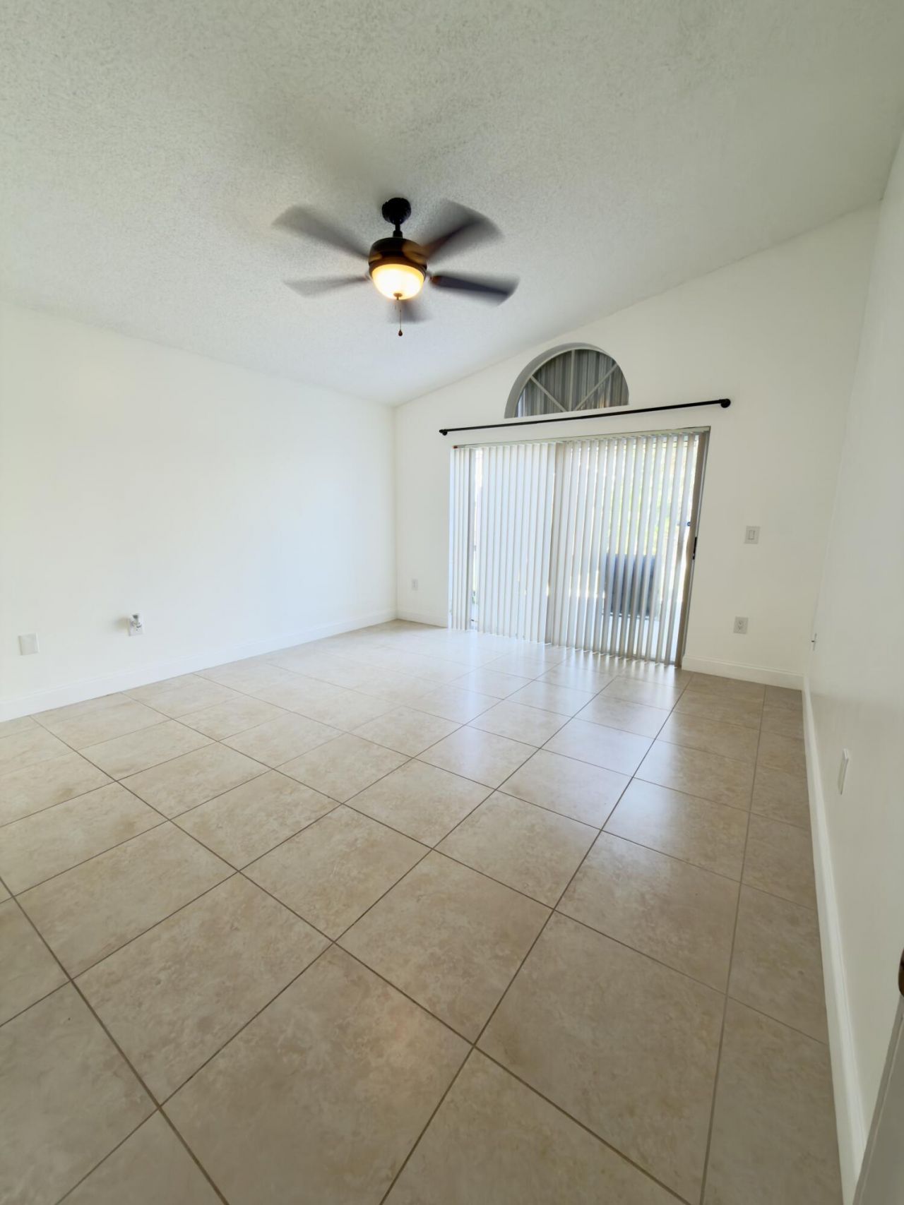 3154 NW 72nd Avenue, Margate, FL 33063 Photo