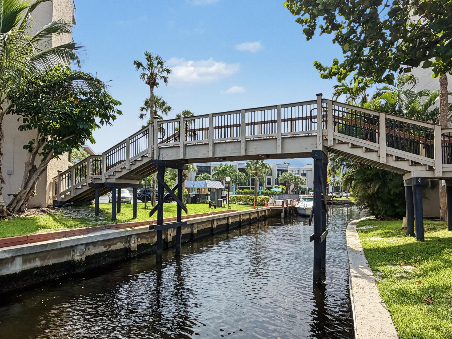 9 Royal Palm Way, Unit 3060, Boca Raton, FL 33432 Photo