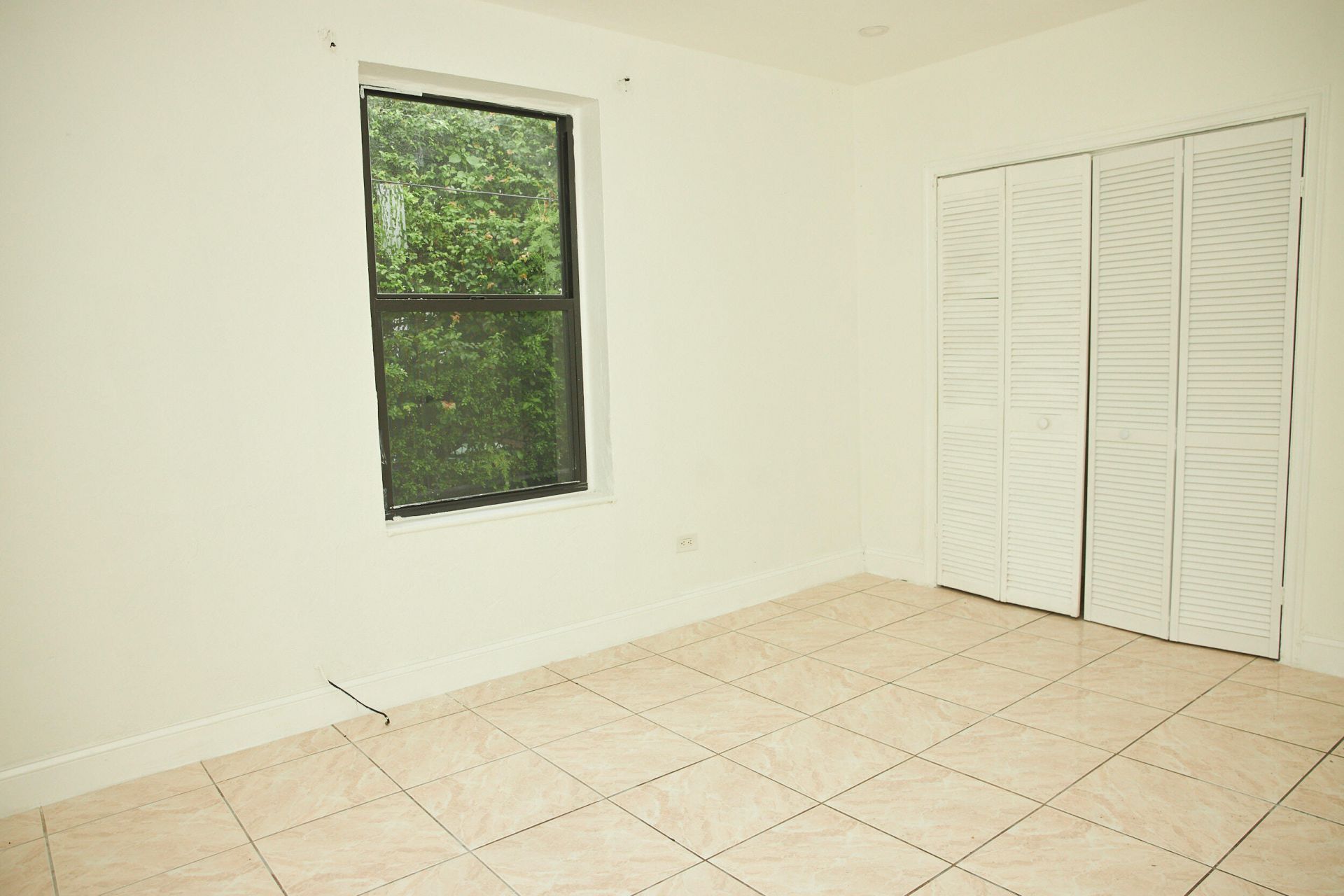 25 NE 43rd Street, Miami, FL 33137 Photo