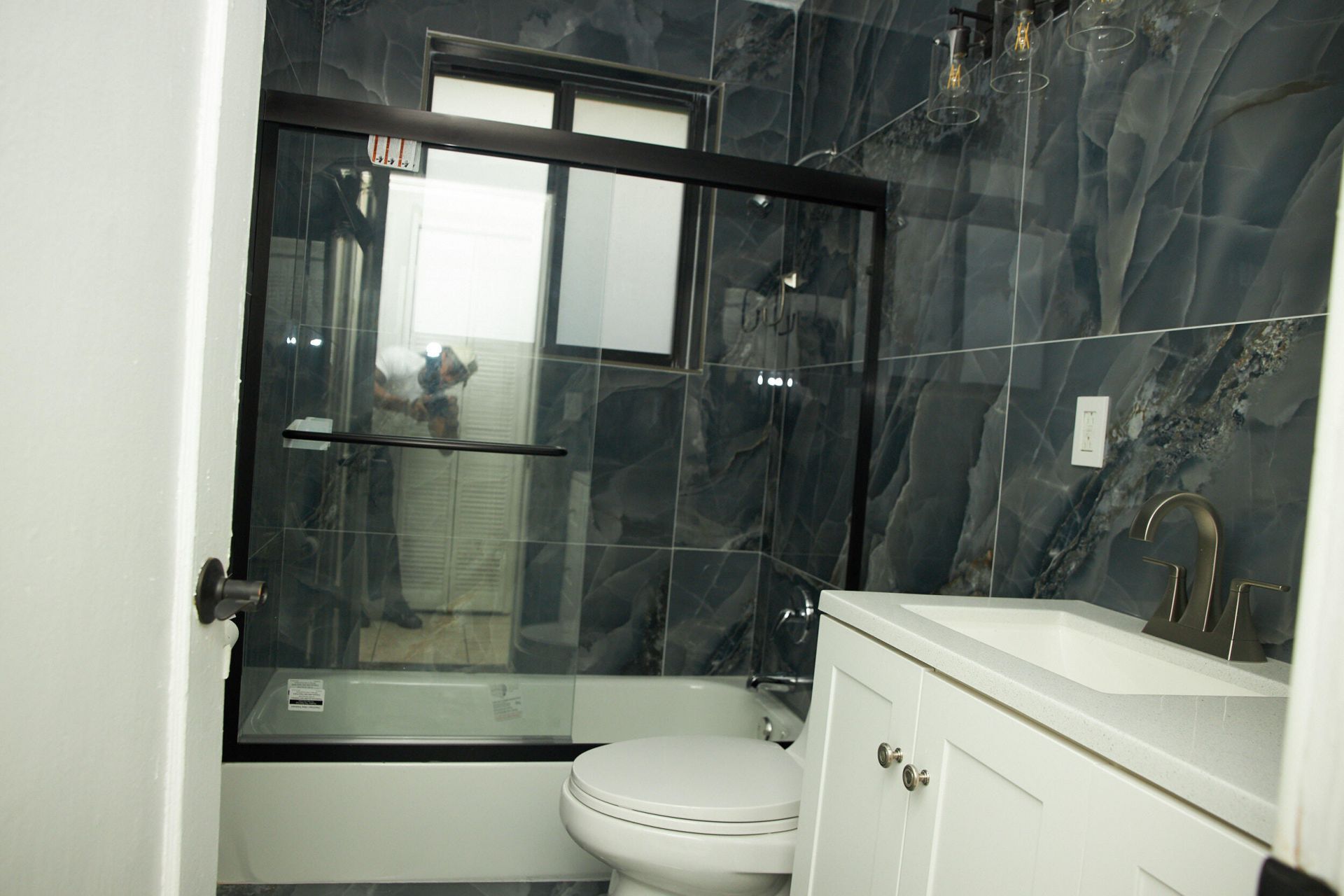 25 NE 43rd Street, Miami, FL 33137 Photo