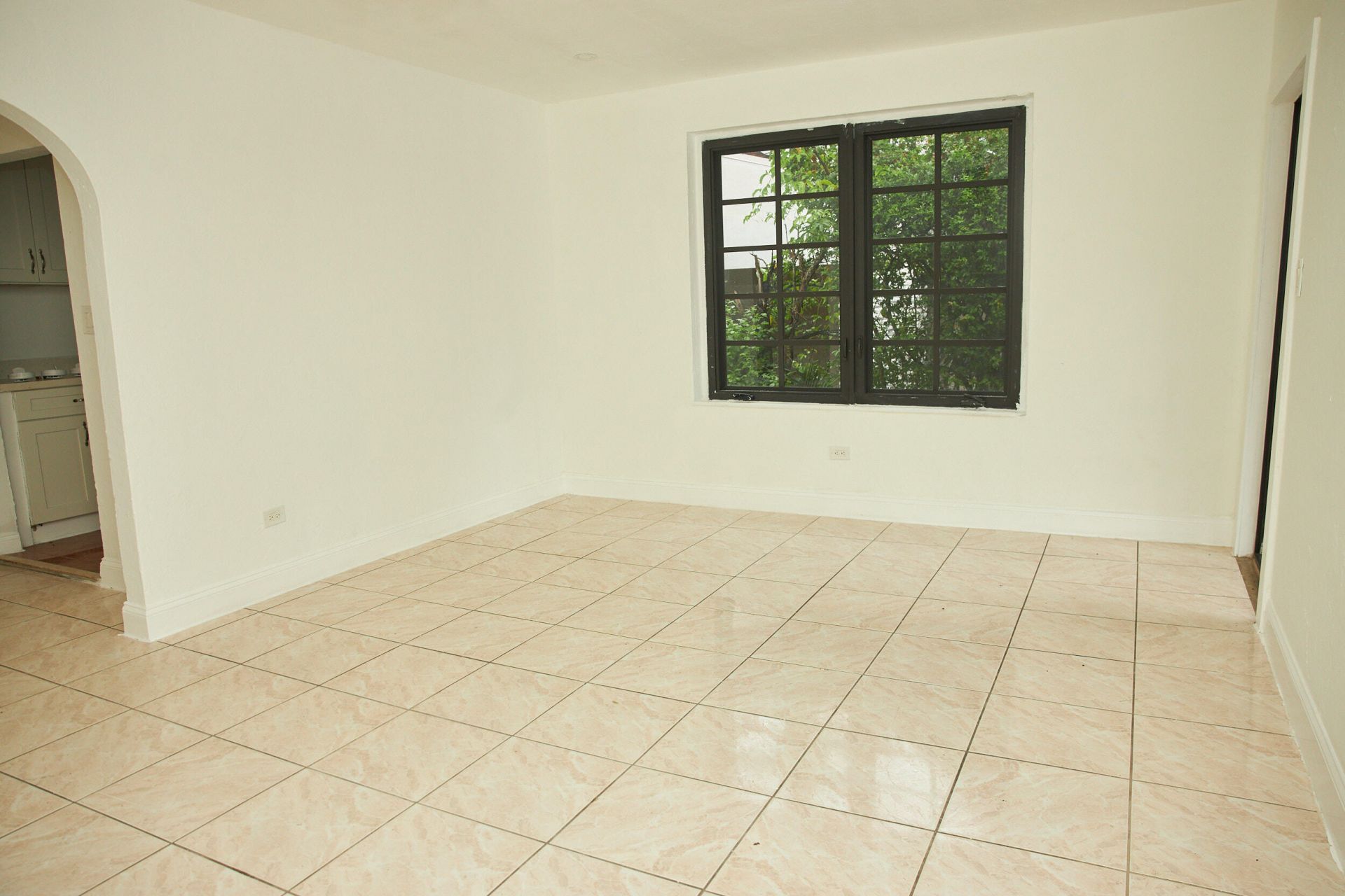 25 NE 43rd Street, Miami, FL 33137 Photo