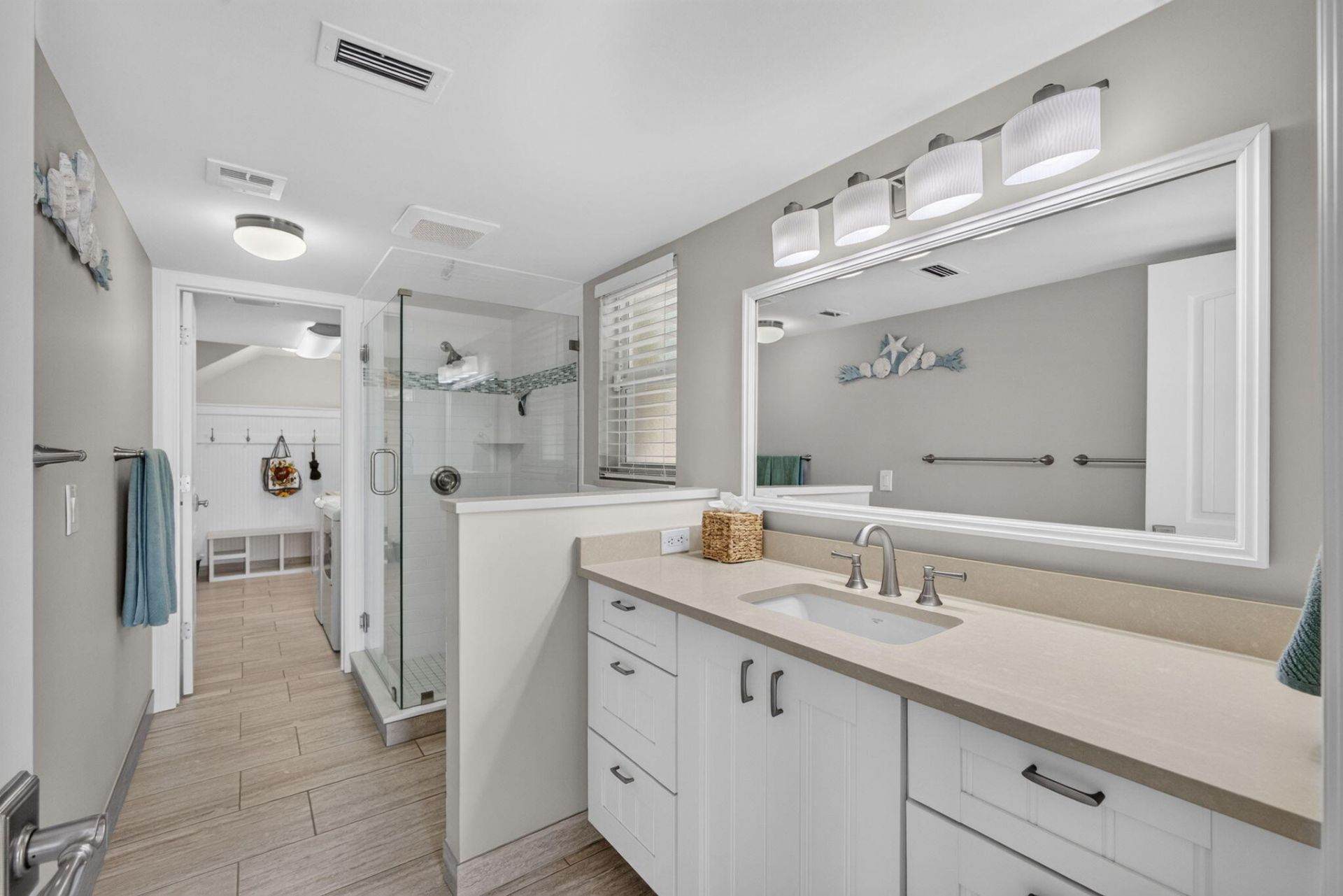 1180 Singer Drive, Riviera Beach, FL 33404 Photo