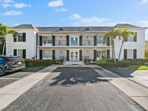 130 Yacht Club Drive, Unit 2, North Palm Beach, FL 33408