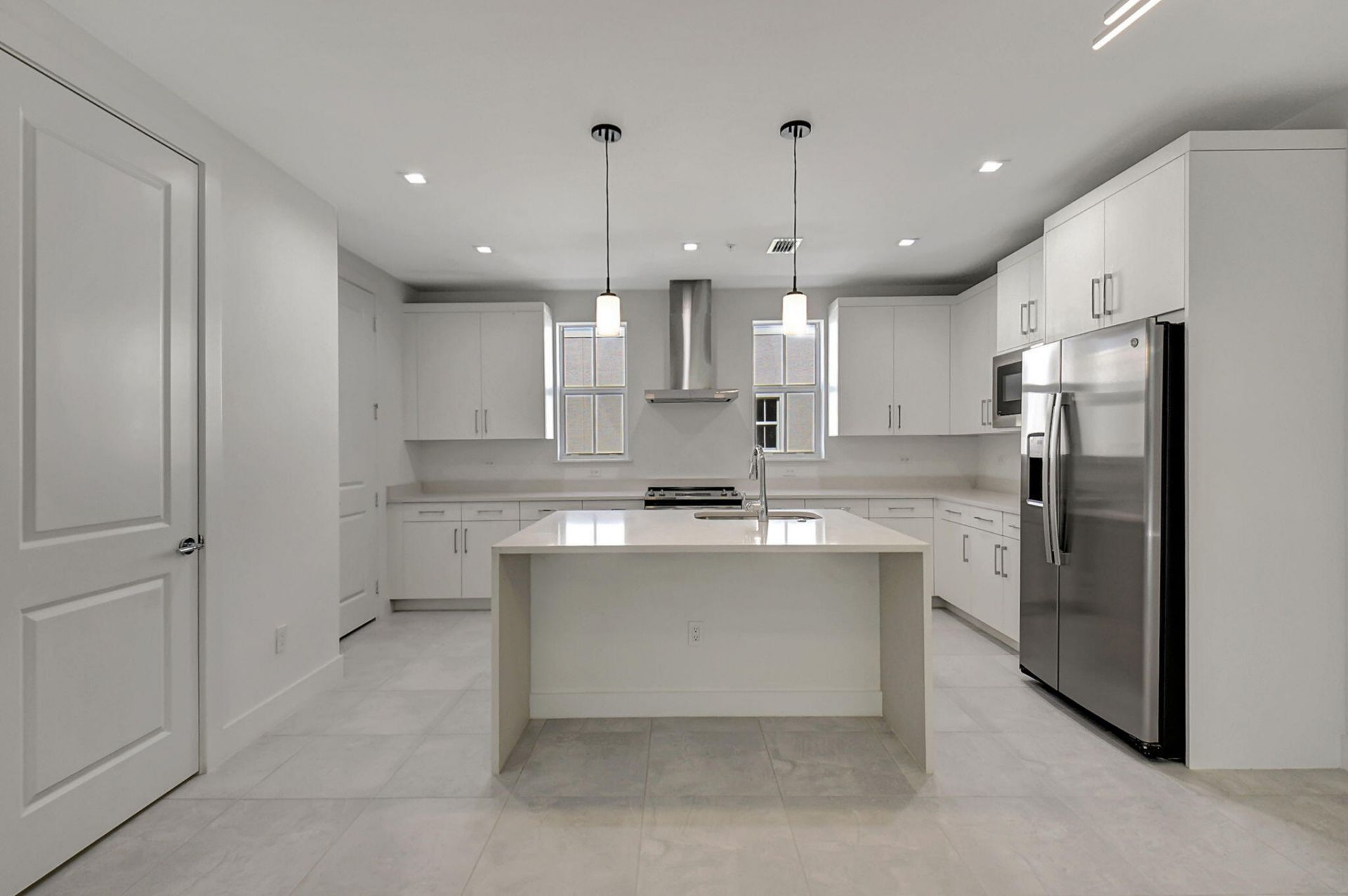 54 Atlantic Grove Way, Delray Beach, FL 33444 Photo