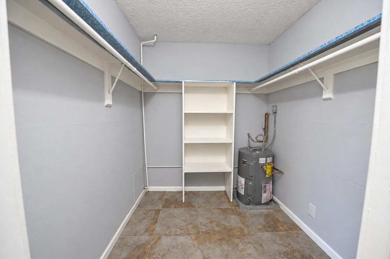 220 Lucerne Avenue, Unit 3, Lake Worth Beach, FL 33460 Photo