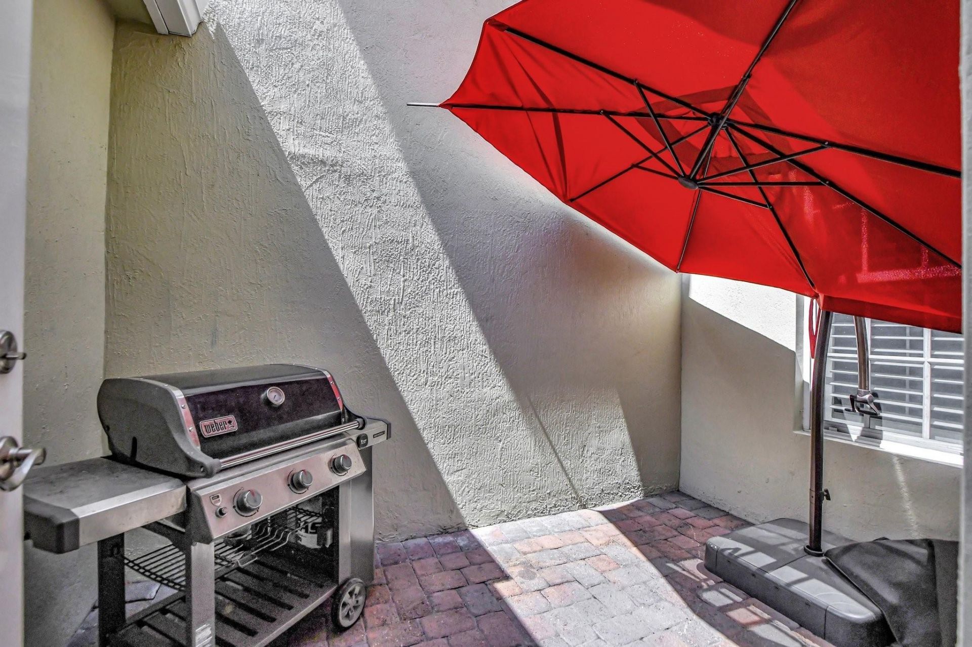 8316 NW 9th Avenue, Boca Raton, FL 33487 Photo