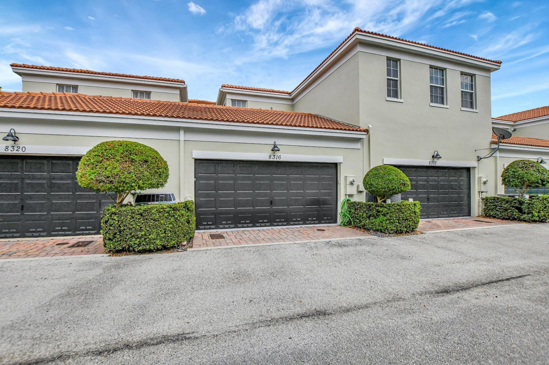 8316 NW 9th Avenue, Boca Raton, FL 33487 Photo