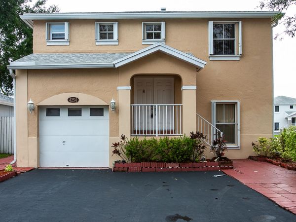 4254 SW 72ND Way, Davie, FL 33314