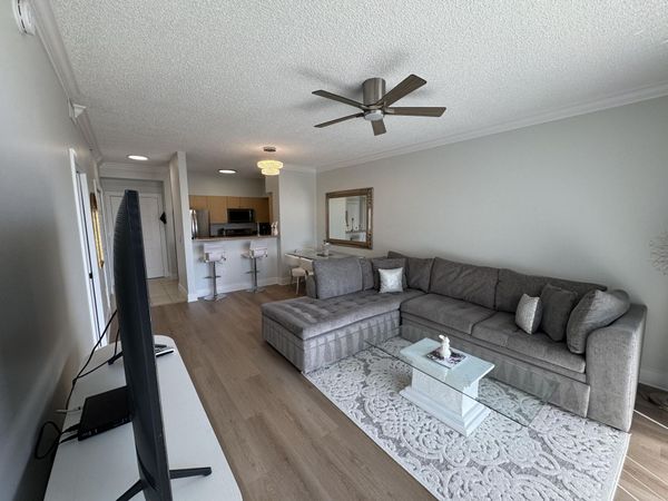 616 CLEARWATER PARK Road, Unit 805, West Palm Beach, FL 33401