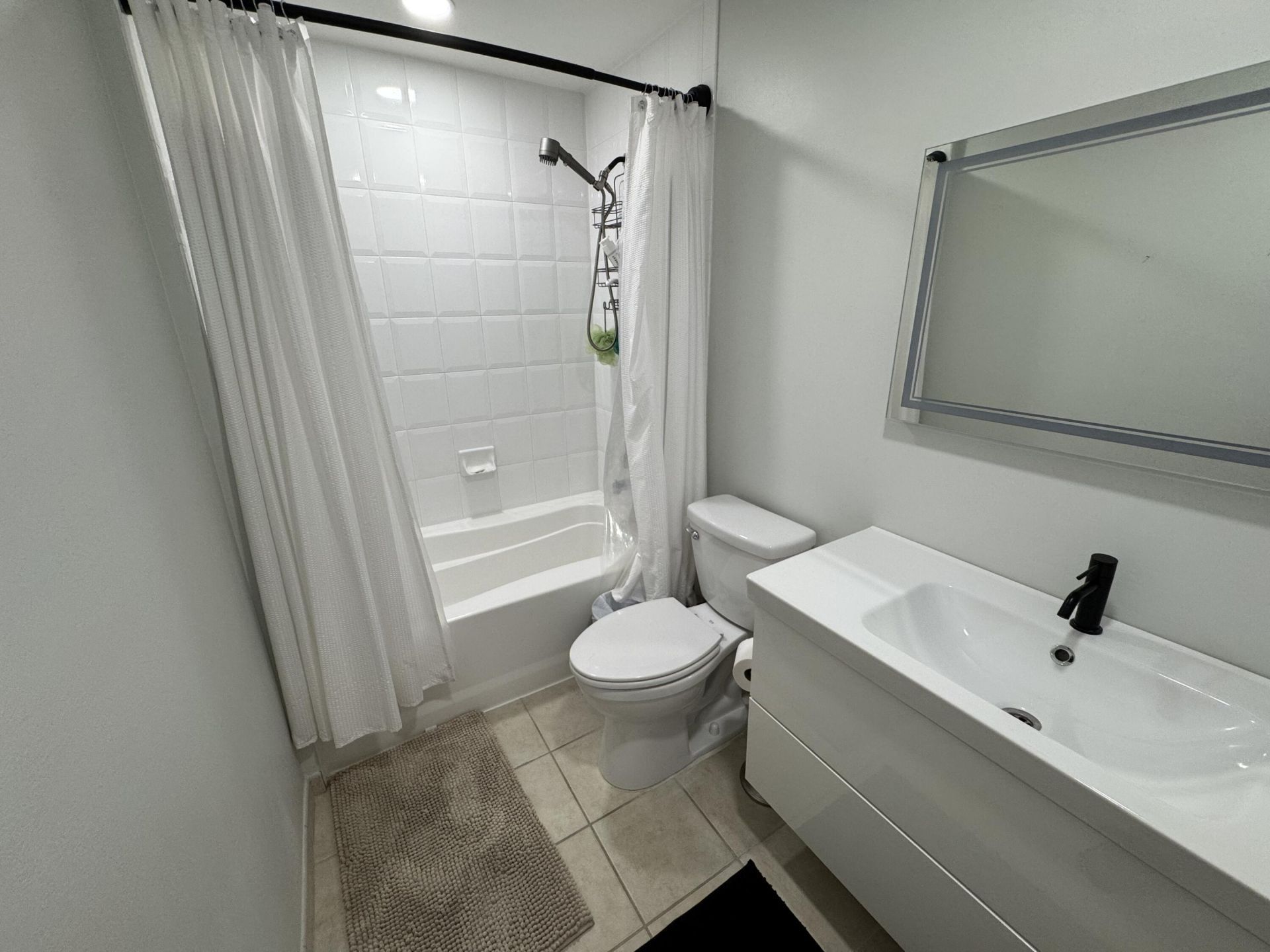 616 Clearwater Park Road, Unit 805, West Palm Beach, FL 33401 Photo