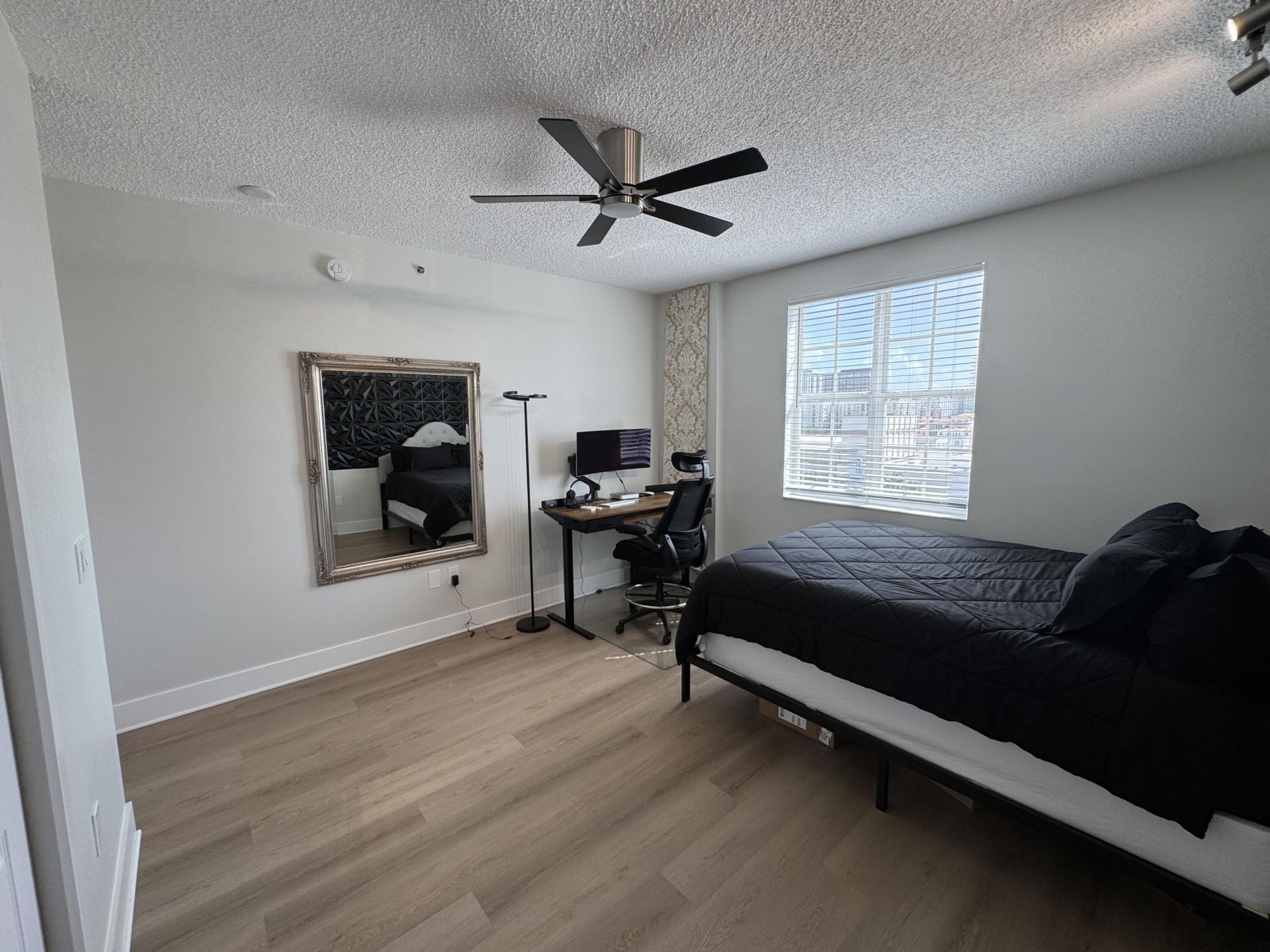 616 Clearwater Park Road, Unit 805, West Palm Beach, FL 33401 Photo