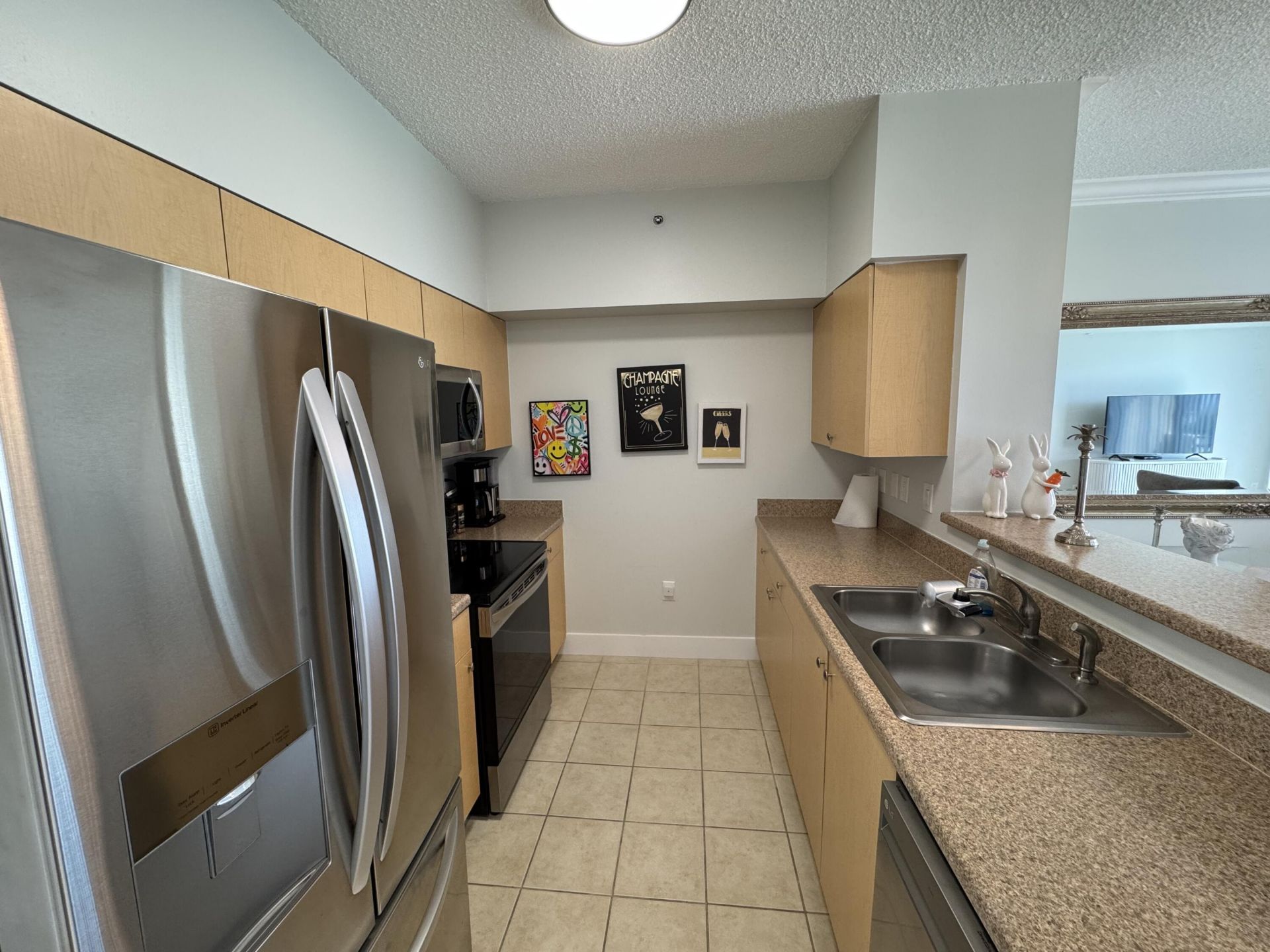 616 Clearwater Park Road, Unit 805, West Palm Beach, FL 33401 Photo