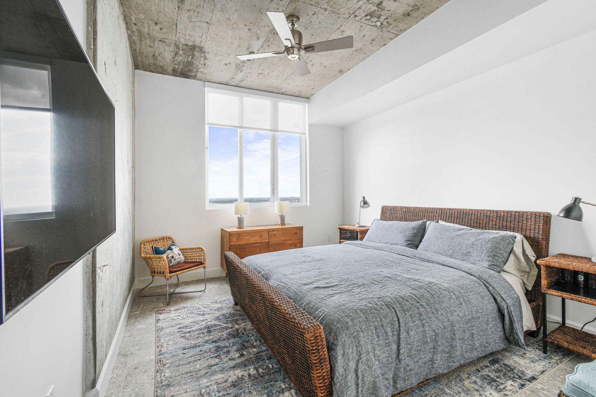 300 S Australian Avenue, Unit 1512, West Palm Beach, FL 33401 Photo