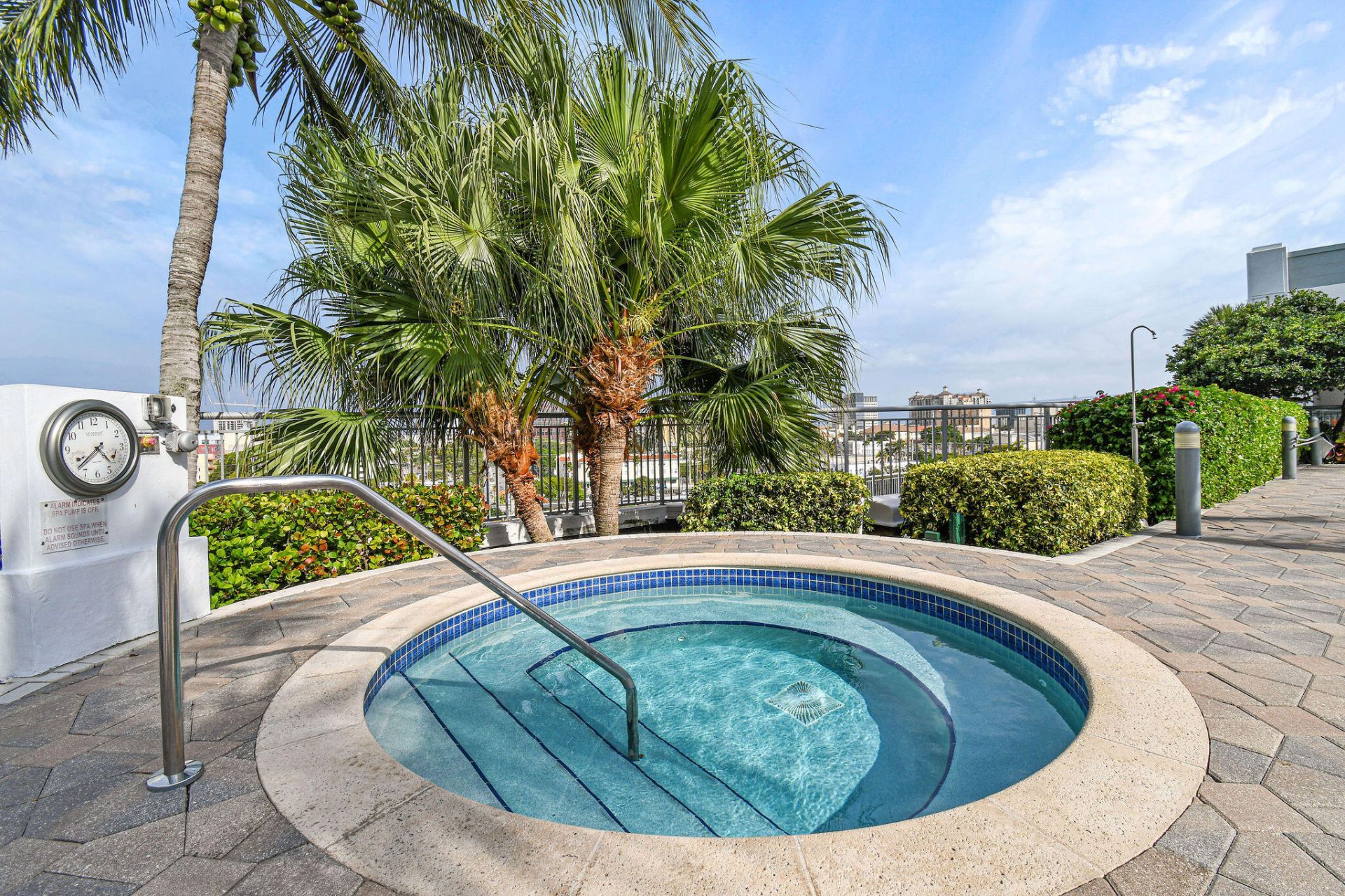 300 S Australian Avenue, Unit 1512, West Palm Beach, FL 33401 Photo