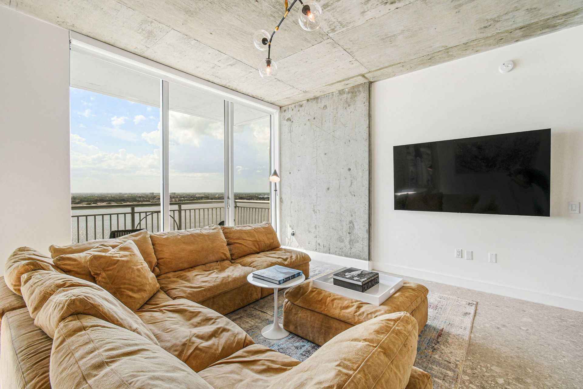 300 S Australian Avenue, Unit 1512, West Palm Beach, FL 33401 Photo