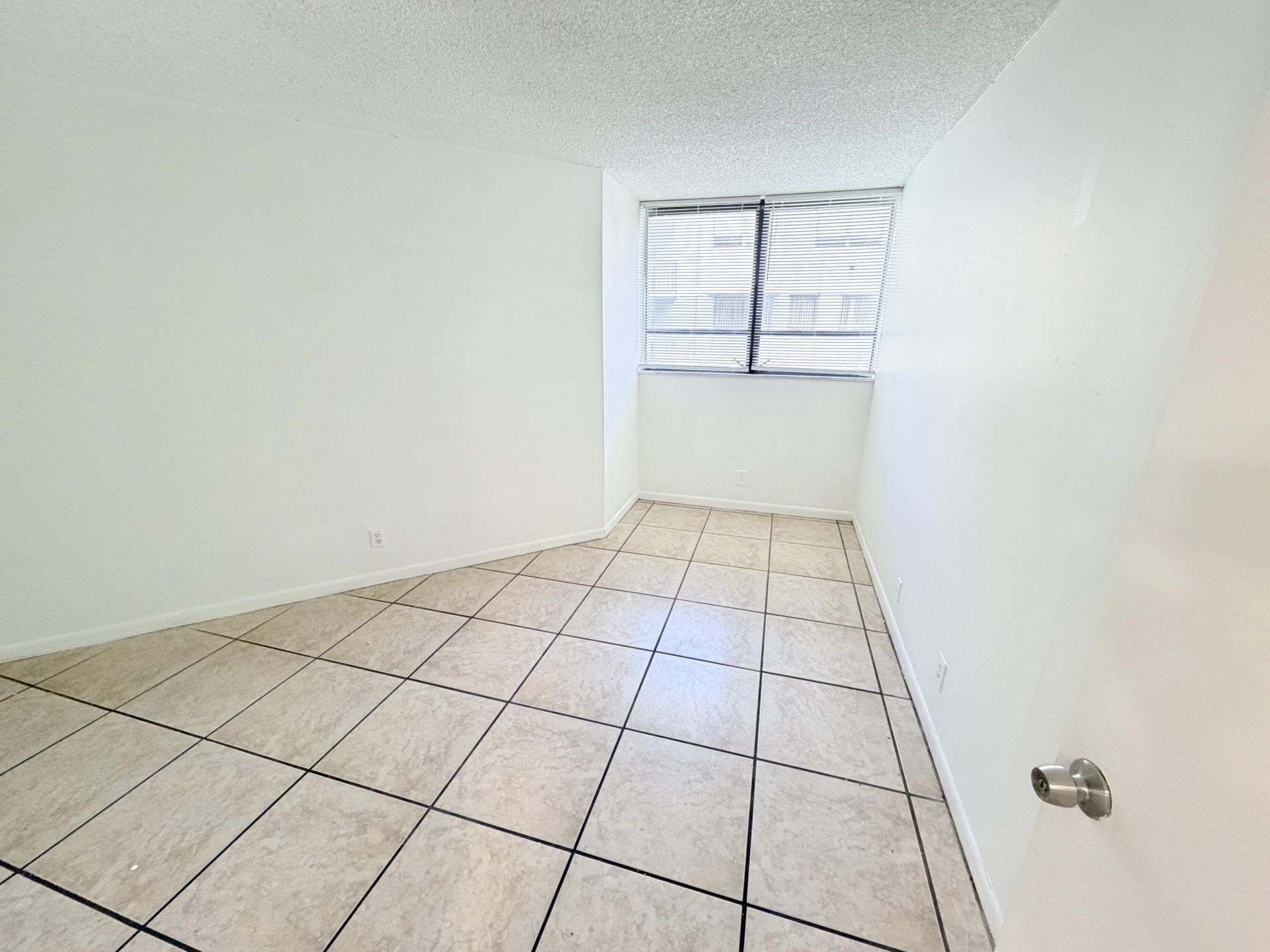 1720 N Congress Avenue, Unit 205, West Palm Beach, FL 33401 Photo