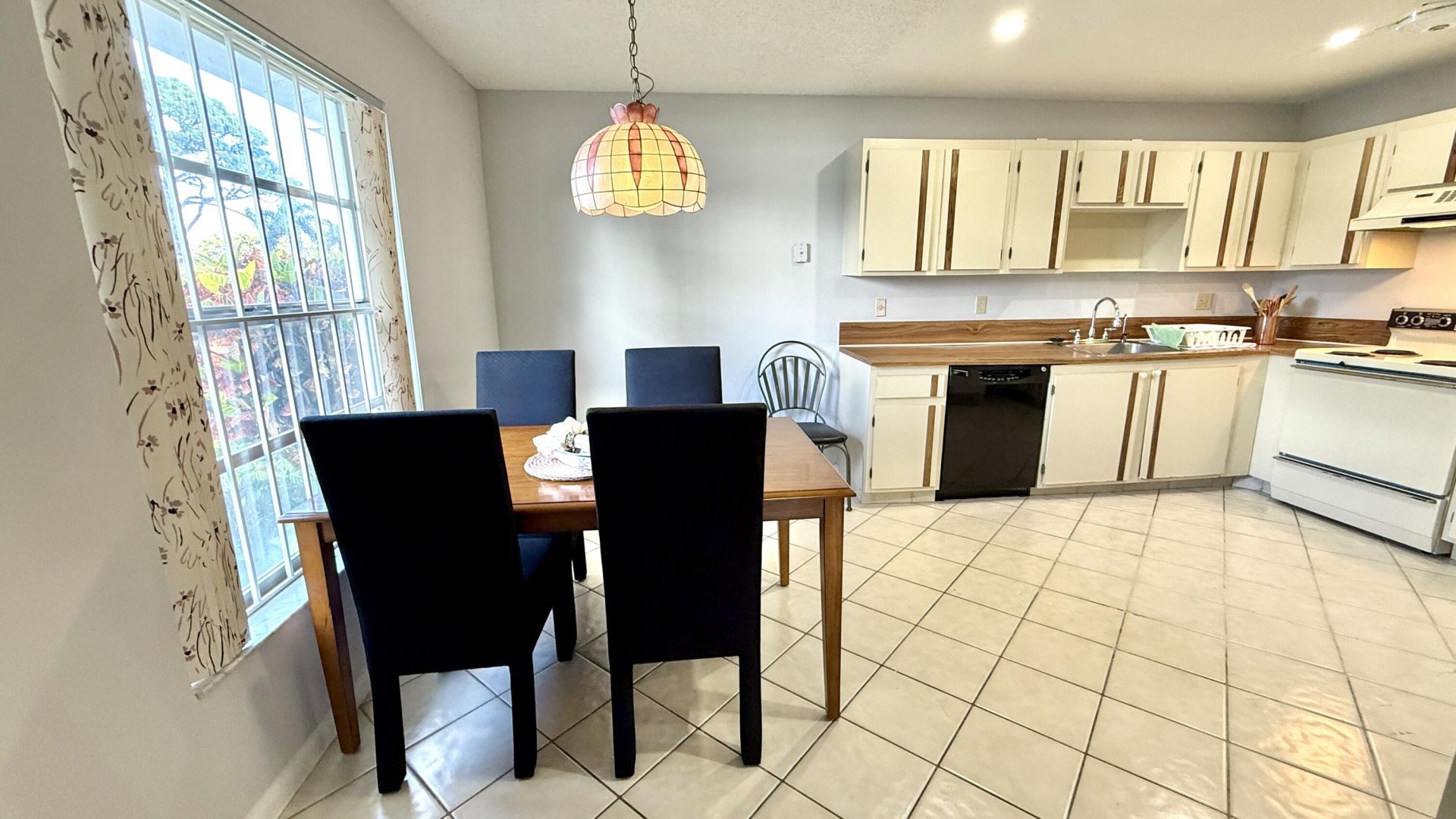 5242 Privet Place, Unit D, Delray Beach, FL 33484 Photo