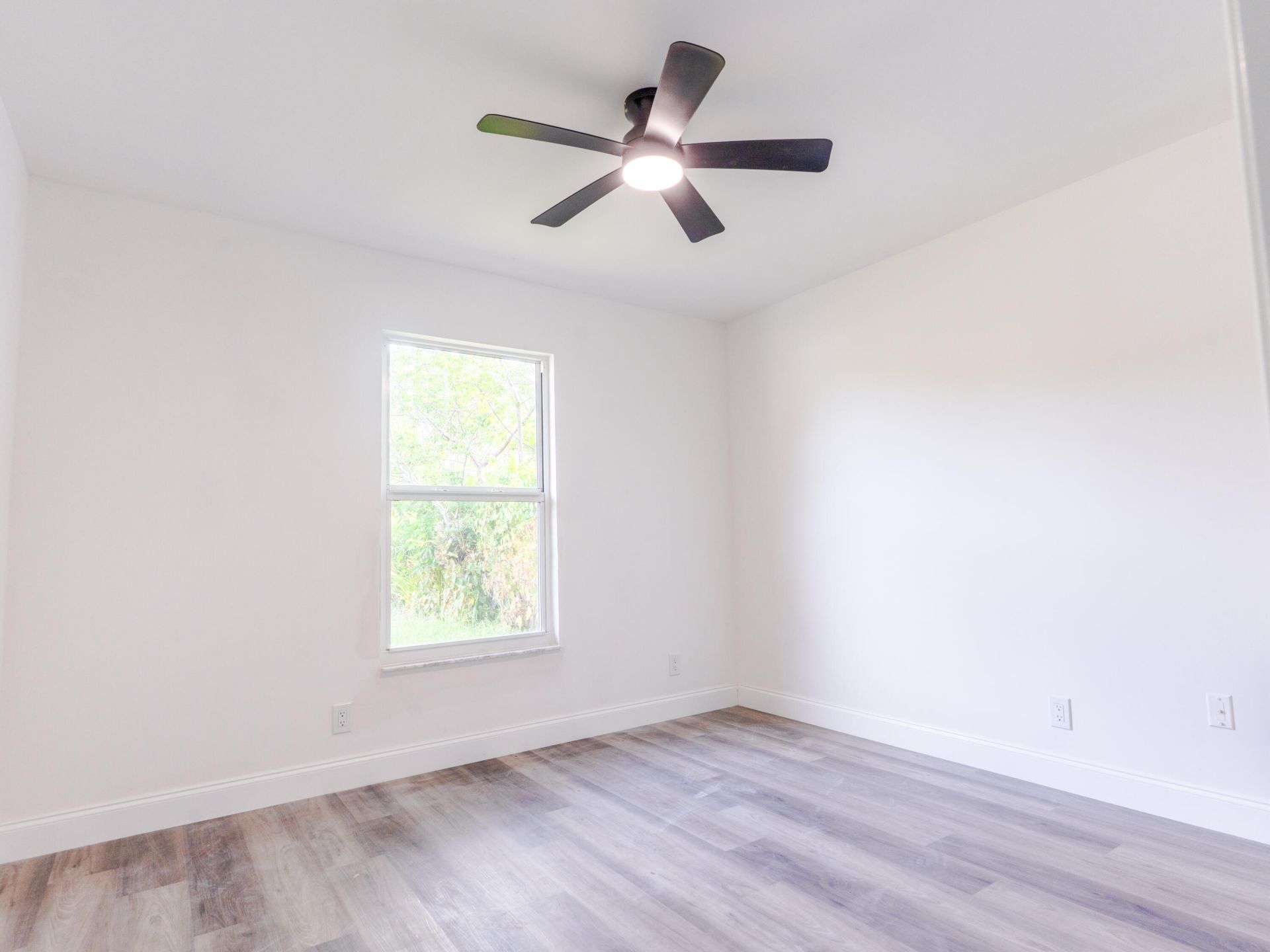 1229 18th Avenue N, Lake Worth Beach, FL 33460 Photo