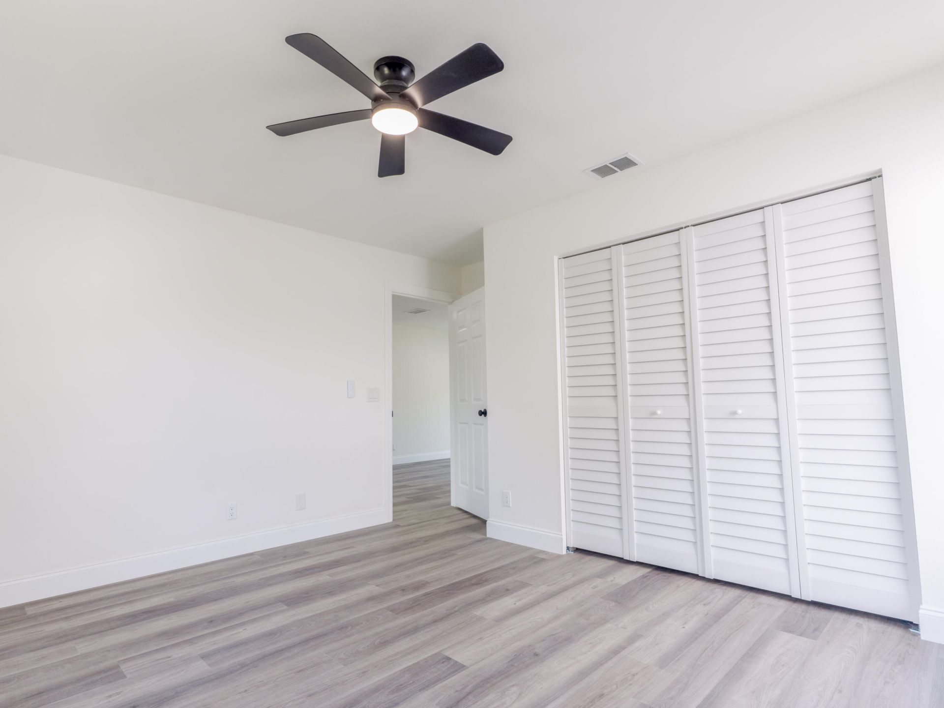 1229 18th Avenue N, Lake Worth Beach, FL 33460 Photo