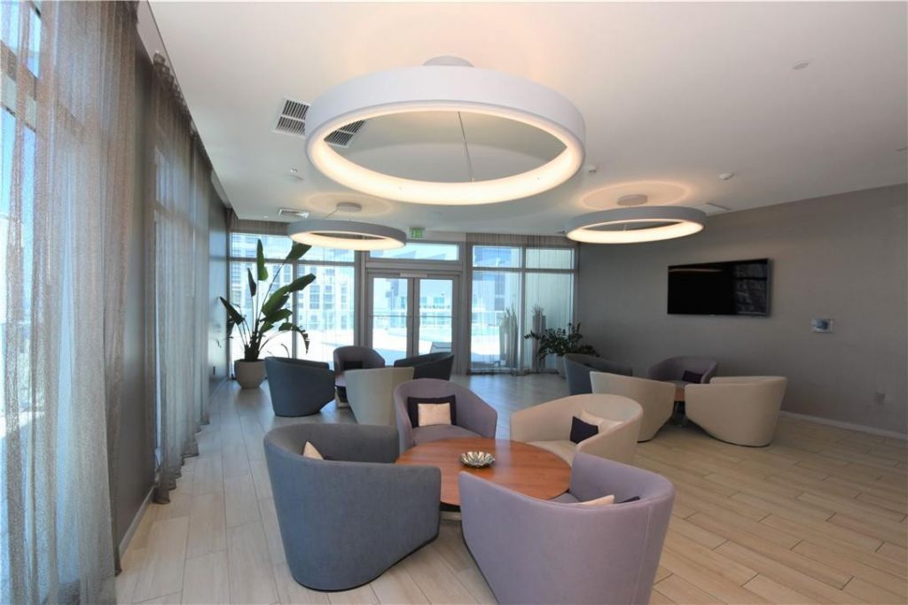1100 S Miami Avenue, Unit 2204, Miami, FL 33130 Photo