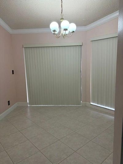 223 Springdale Circle, Palm Springs, FL 33461 Photo