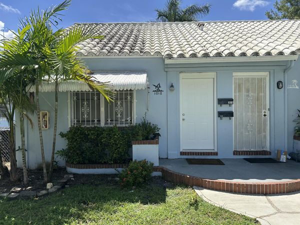 1018 NE 3rd Street, Unit 1018, Fort Lauderdale, FL 33301
