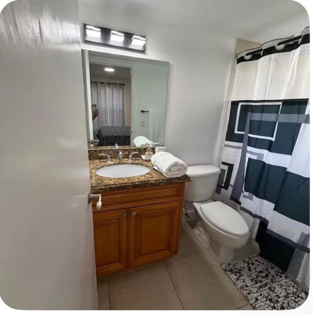 1620 Balfour Point Drive, Unit B, West Palm Beach, FL 33411 Photo