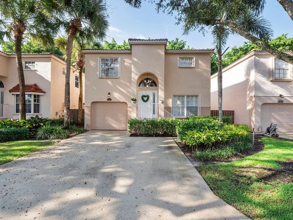 10961 NW 12th Drive, Plantation, FL 33322