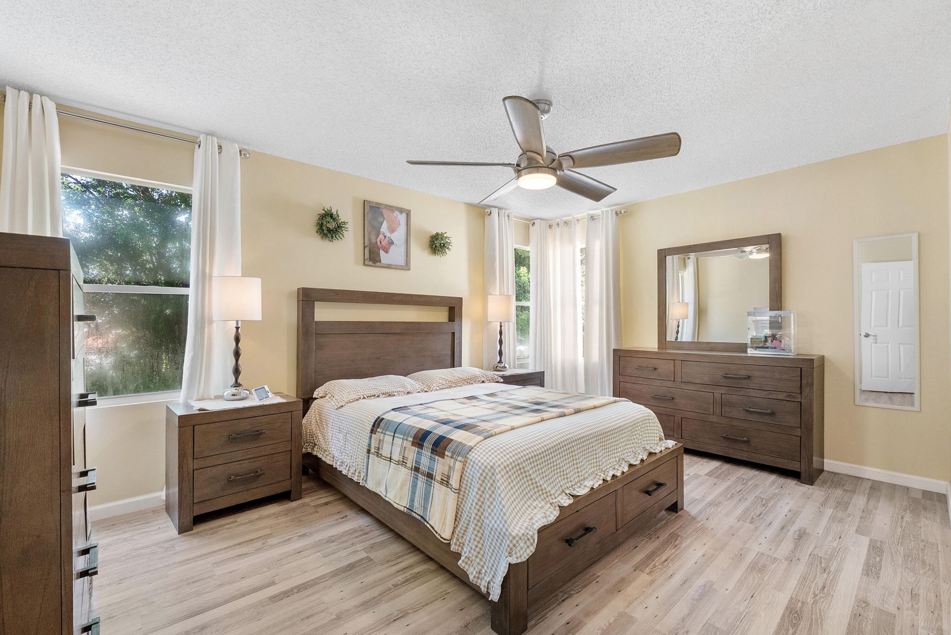 10961 NW 12th Drive, Plantation, FL 33322 Photo