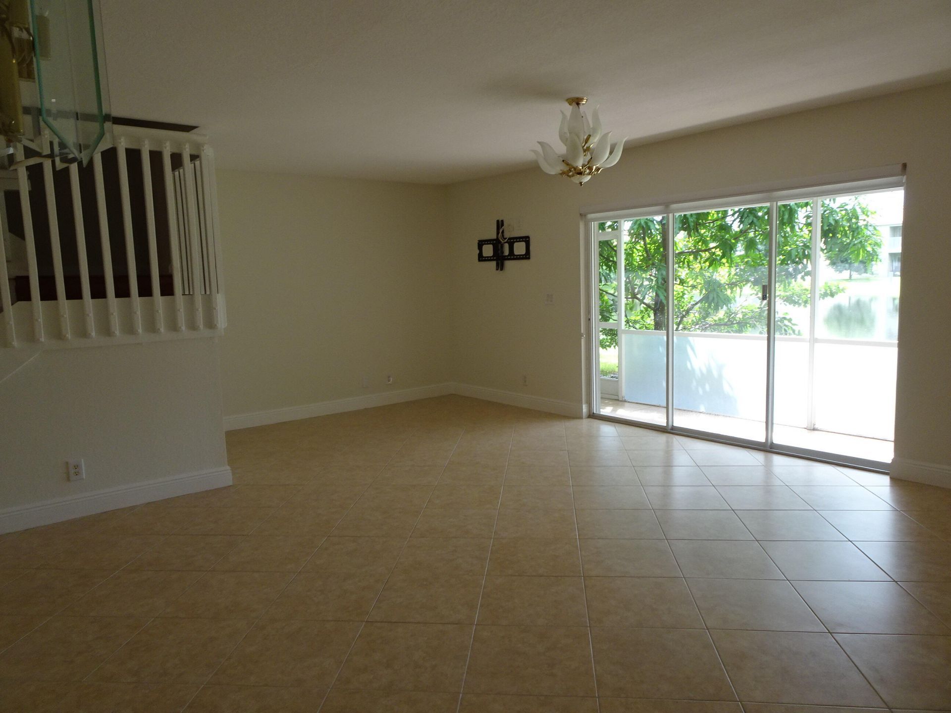 8002 Big Pine Way, Riviera Beach, FL 33407 Photo