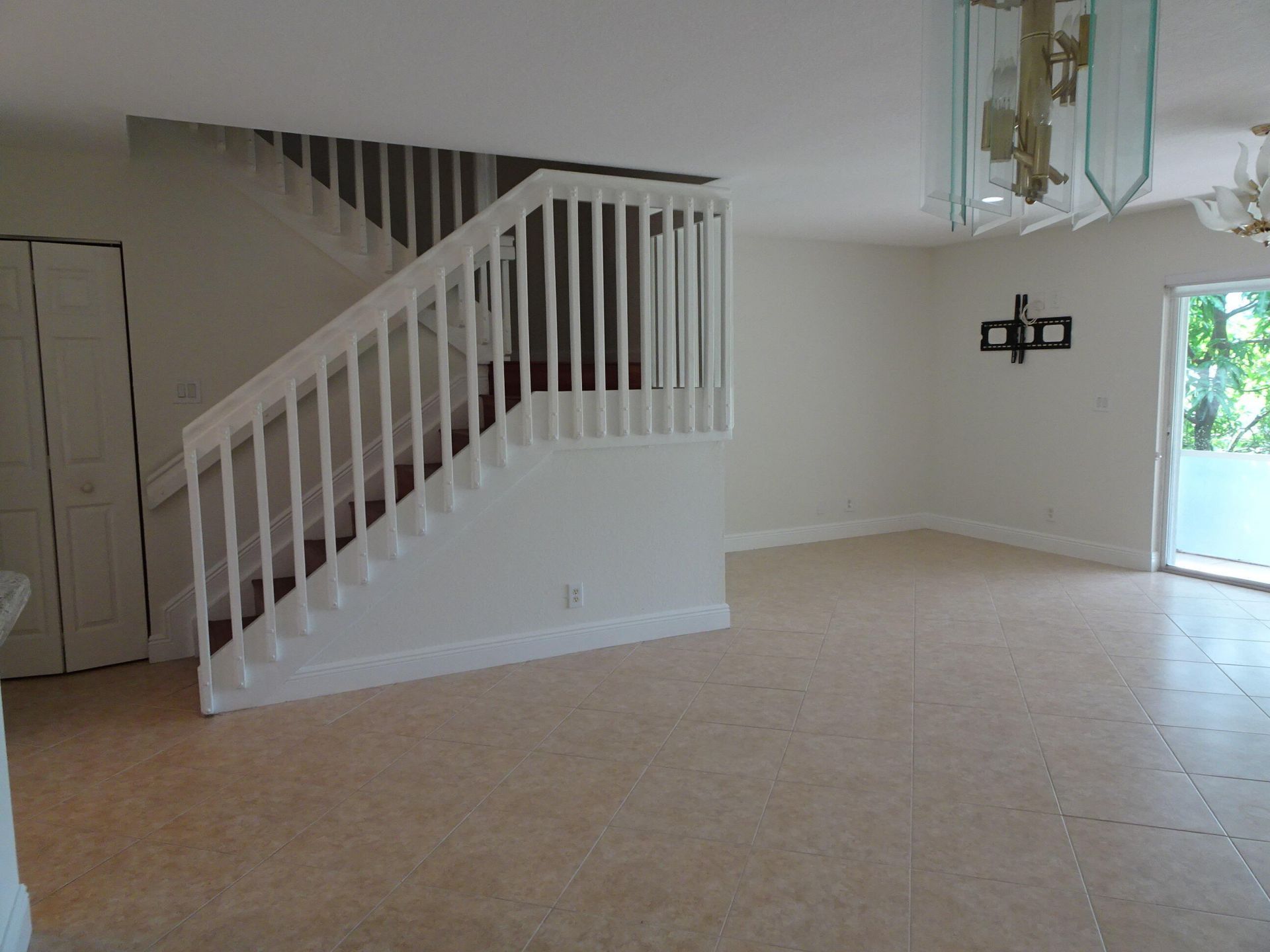 8002 Big Pine Way, Riviera Beach, FL 33407 Photo