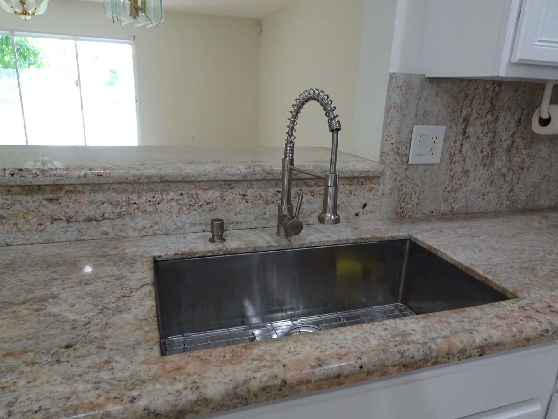 8002 Big Pine Way, Riviera Beach, FL 33407 Photo