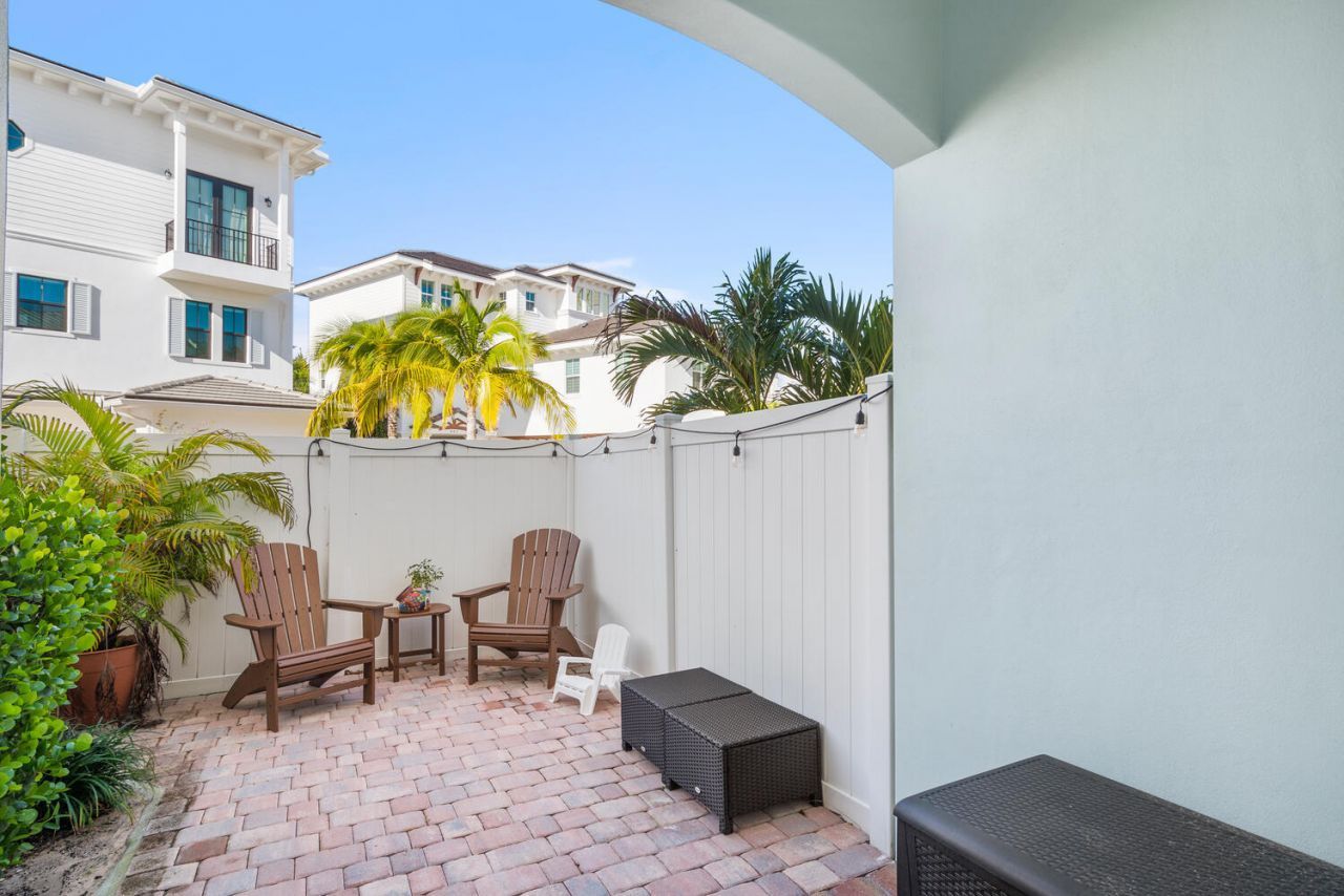 460 Ocean Ridge Way, Juno Beach, FL 33408 Photo