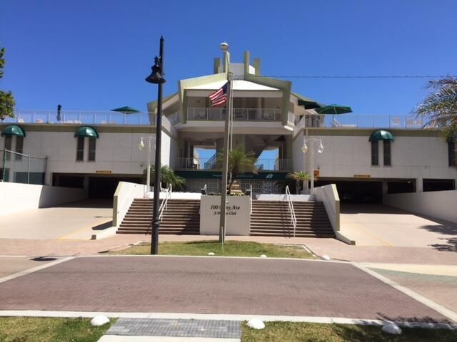 111 Briny Avenue, Unit 12-06, Pompano Beach, FL 33062 Photo