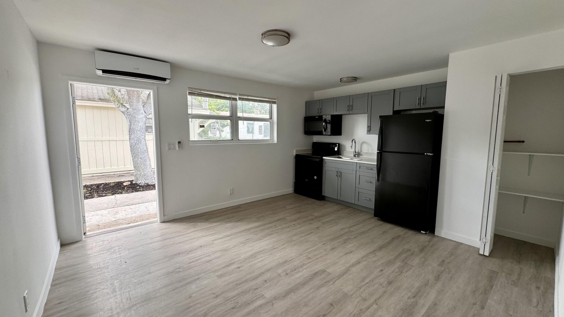 225 S F Street, Unit 7, Lake Worth Beach, FL 33460 Photo