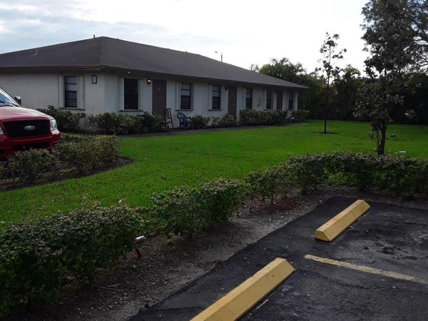 7650 KIMBERLY Boulevard, Unit 7654, North Lauderdale, FL 33068