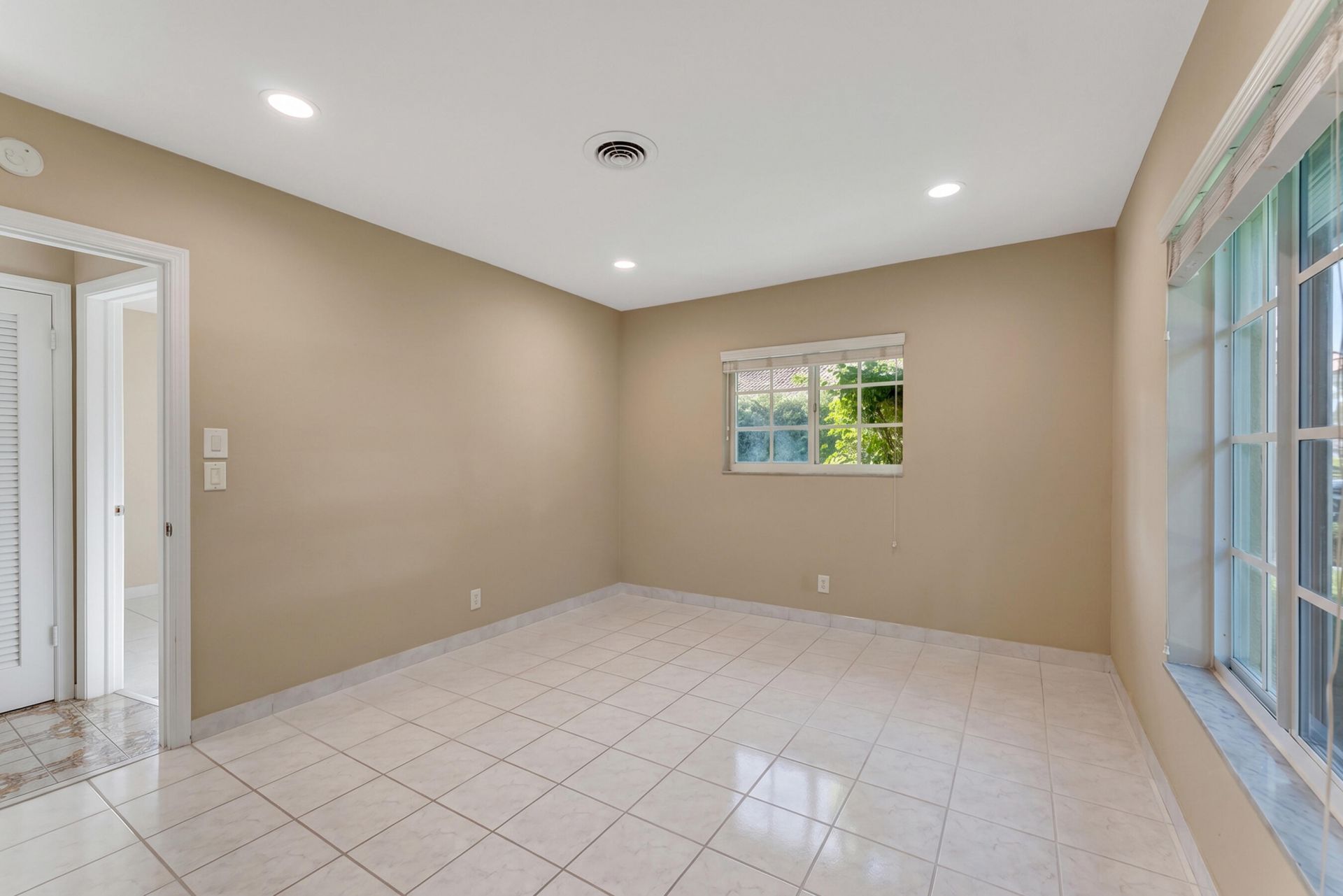 1100 SW 12th Avenue, Boca Raton, FL 33486 Photo