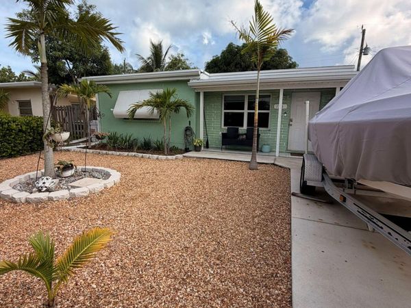 175 E 24TH Street, Riviera Beach, FL 33404
