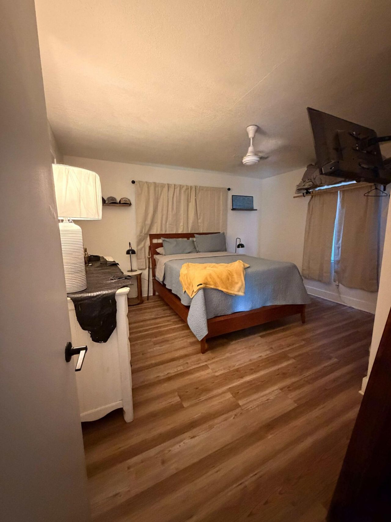 175 E 24th Street, Riviera Beach, FL 33404 Photo