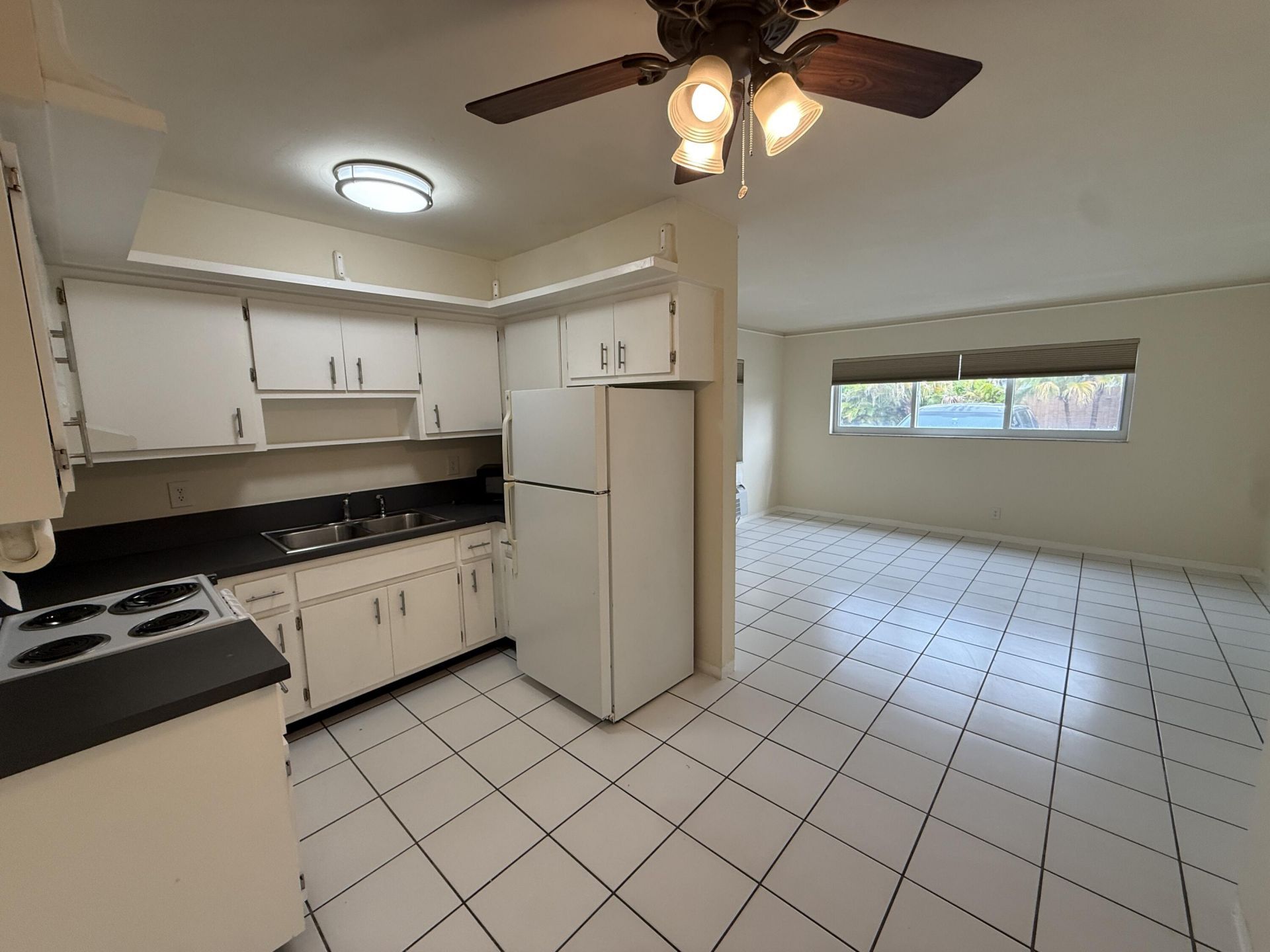 909 SE 14th Court, Unit 2, Fort Lauderdale, FL 33316 Photo
